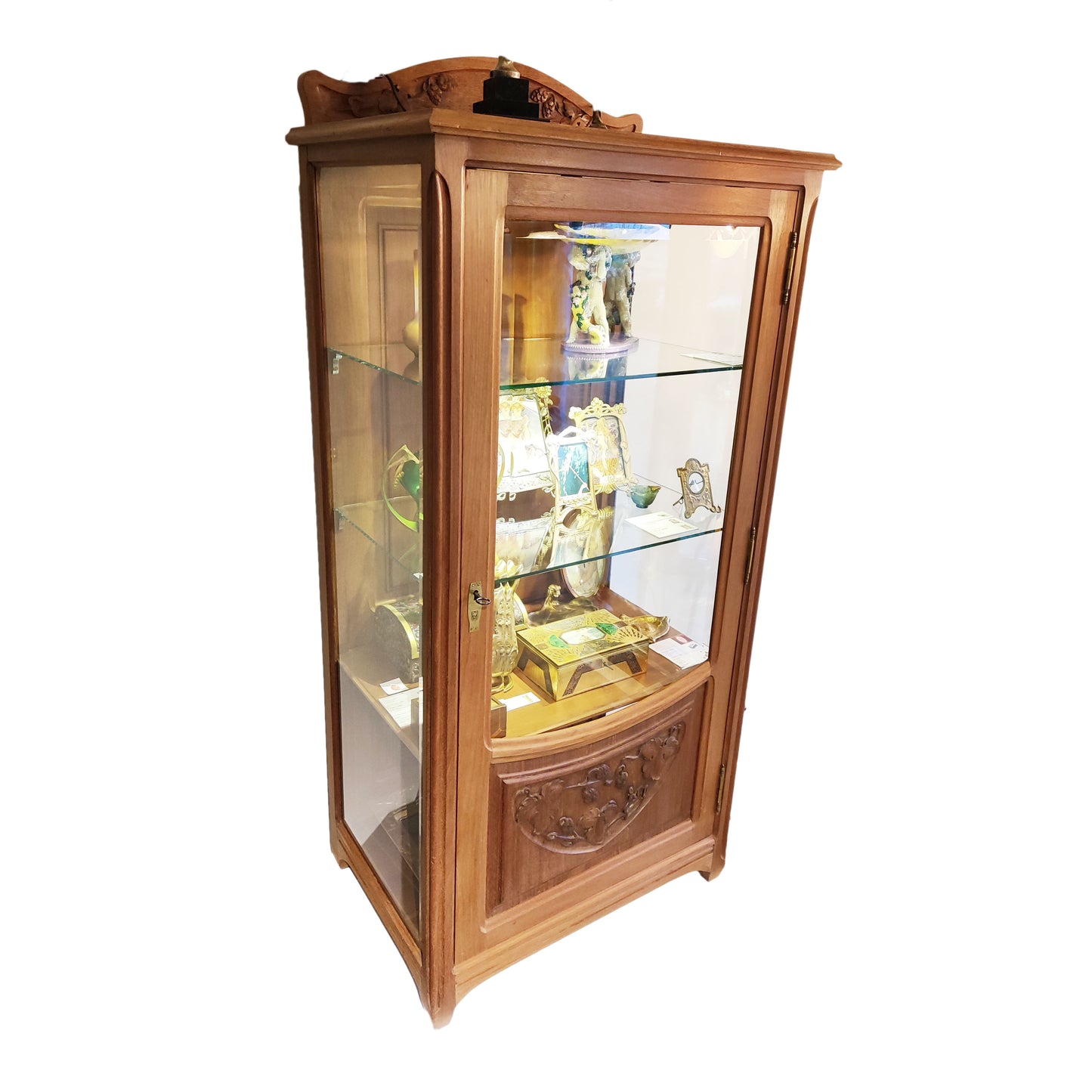 Art Nouveau vitrine